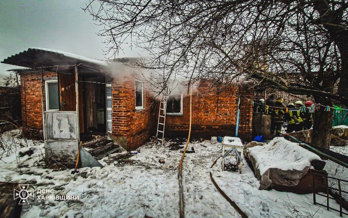 Новини Харкова: пожежа на провулку Новоісаївському
